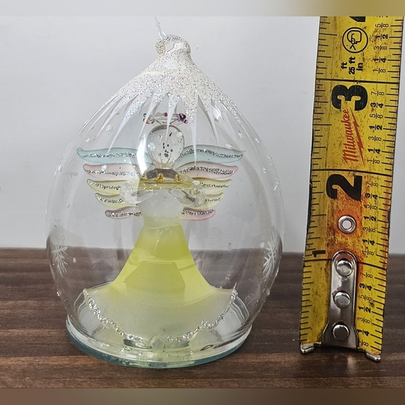 Vintage Unique Treasures Hand Blown Glass Globe Angel Ornament - Picture 16 of 16